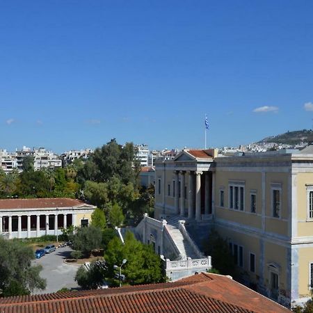 Retro Apartment At Trendy Exarcheia Athen Exterior foto