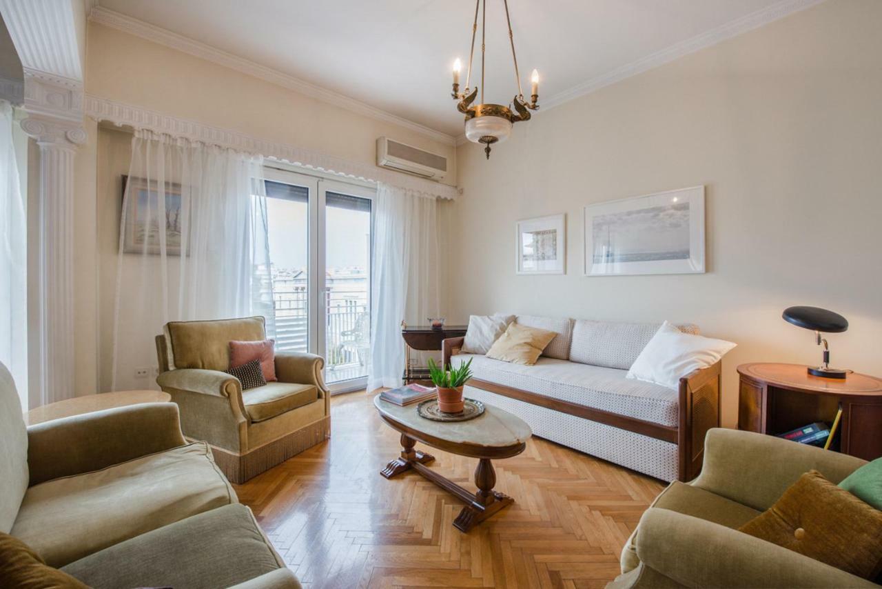 Retro Apartment At Trendy Exarcheia Athen Exterior foto